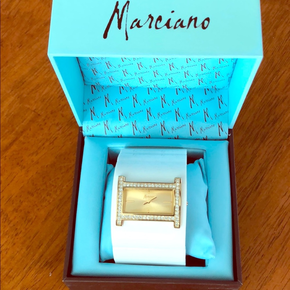 Marciano watch white, gold and diamonds(CZ)